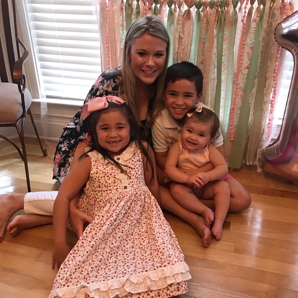 Meet your Posher, Stephanie